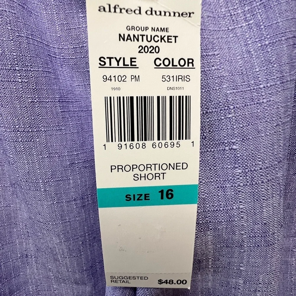ALFRED DUNNER LILAC SIZE 16 PROPORTIONED SHORT CLASSIC FIT WIDE LEG PANTS.  NWT